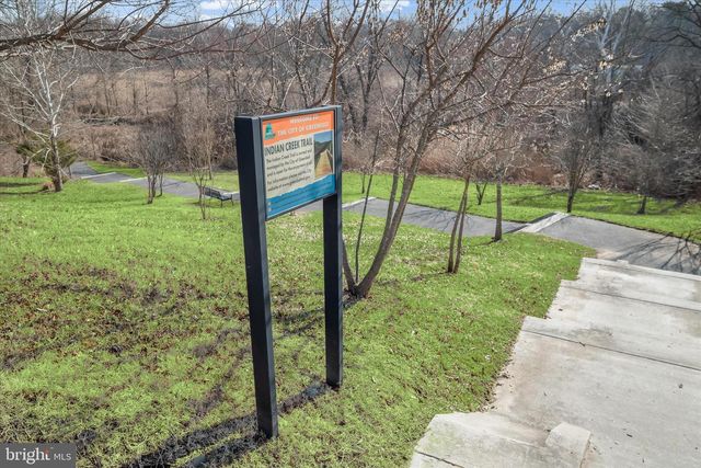 5411 STREAM BANK LN, Greenbelt, MD 20770