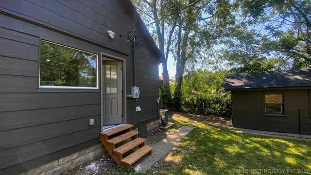 2217 E 12th Place, Tulsa, OK 74104