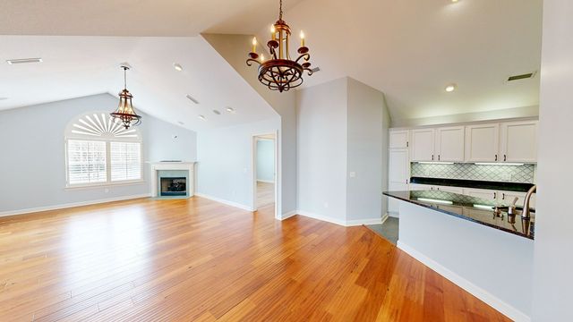 135-2 Hidden Creek Circle, Dothan, AL 36301