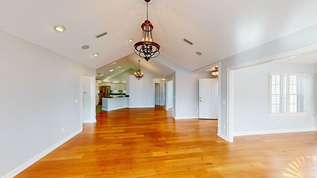 135-2 Hidden Creek Circle, Dothan, AL 36301