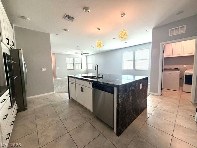 11593 Cedar Shore Avenue, Las Vegas, NV 89138