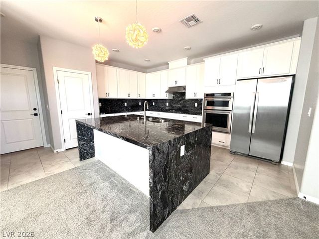 11593 Cedar Shore Avenue, Las Vegas, NV 89138