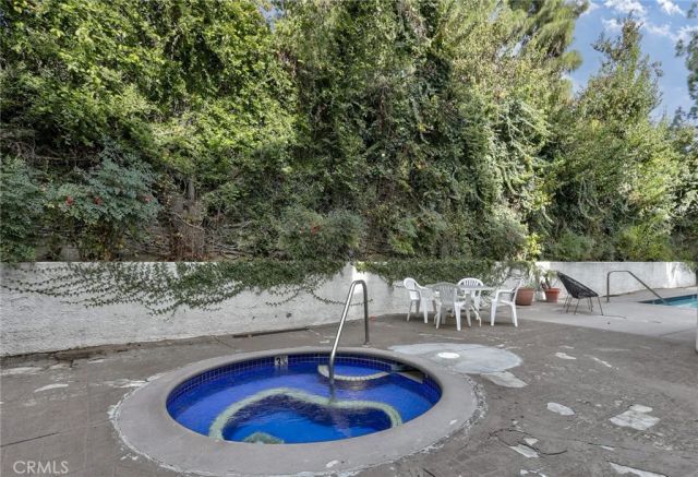 15335 Magnolia 216, Sherman Oaks, CA 91403