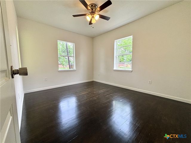 1109 4th Street, Palacios, TX 77465