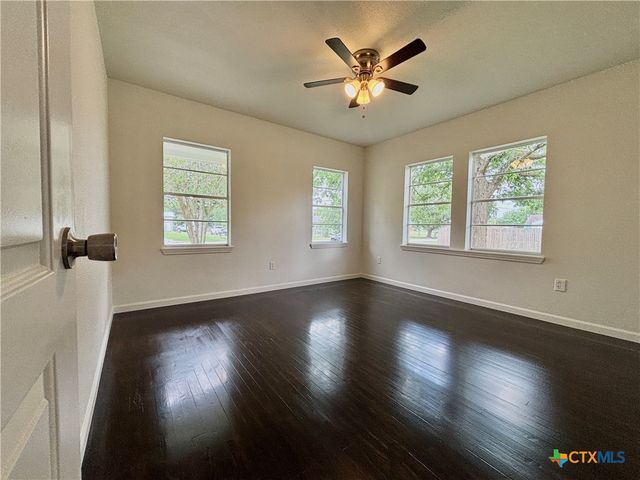 1109 4th Street, Palacios, TX 77465