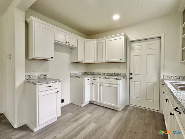 1109 4th Street, Palacios, TX 77465