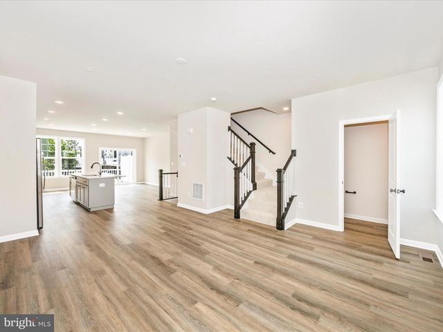 108 SPRING BANK WAY, Frederick, MD 21701