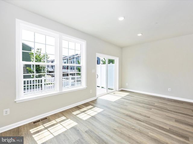 108 SPRING BANK WAY, Frederick, MD 21701