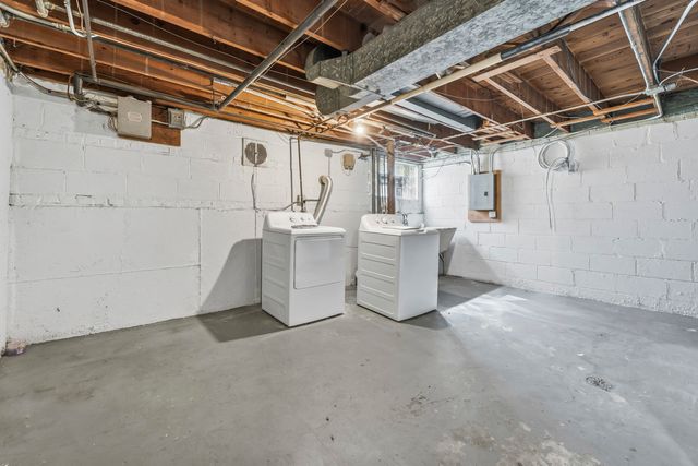 7843 S Yates Boulevard, Chicago, IL 60649