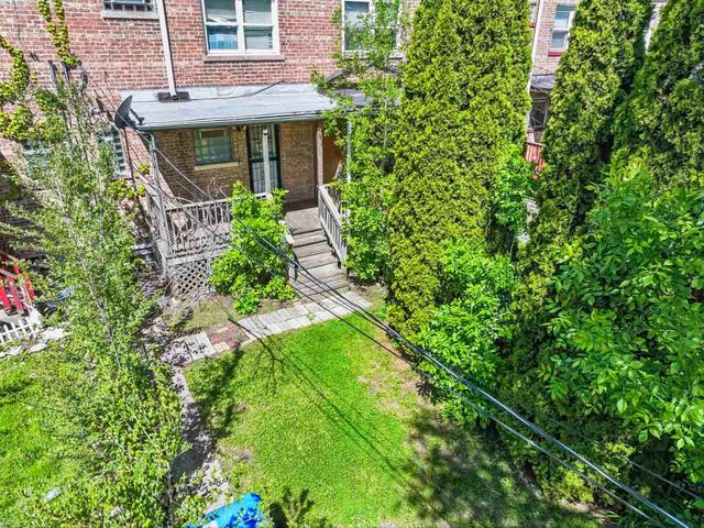 7843 S Yates Boulevard, Chicago, IL 60649