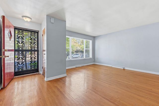 7843 S Yates Boulevard, Chicago, IL 60649