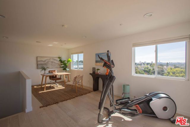 1212 Ocean Park Boulevard 16, Santa Monica, CA 90405