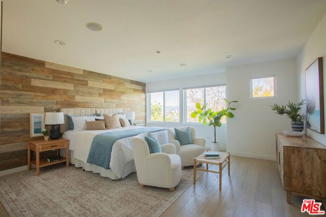 1212 Ocean Park Boulevard 16, Santa Monica, CA 90405