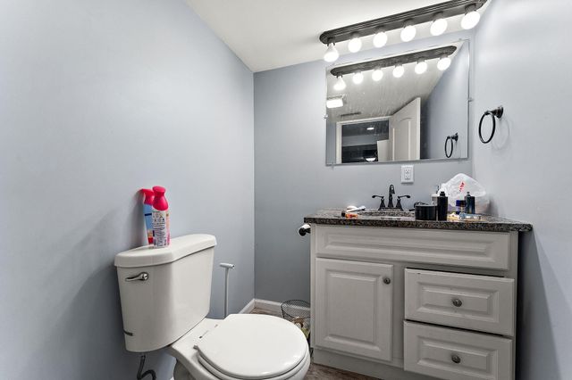 1142 W 72nd Lane, Merrillville, IN 46410