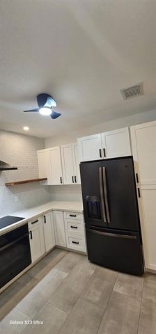 228 Riverwalk Cir, Sunrise, FL 33326