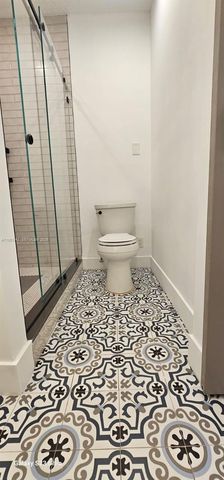 228 Riverwalk Cir, Sunrise, FL 33326