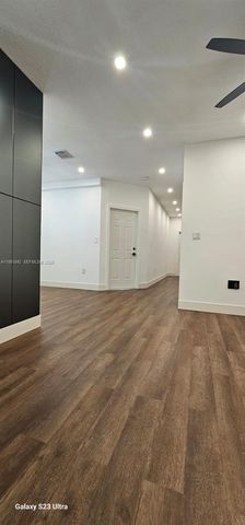 228 Riverwalk Cir, Sunrise, FL 33326