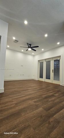 228 Riverwalk Cir, Sunrise, FL 33326