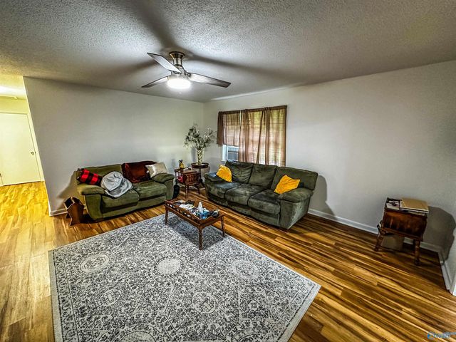 105 County Road 185, Danville, AL 35619