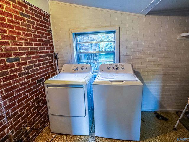 105 County Road 185, Danville, AL 35619