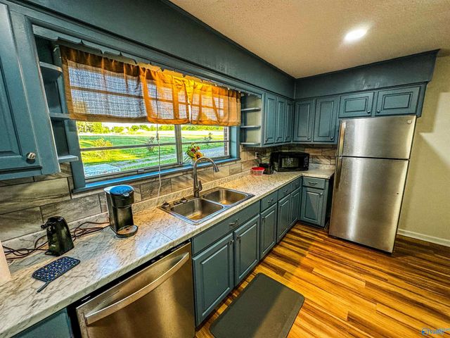105 County Road 185, Danville, AL 35619