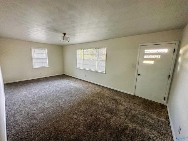 105 County Road 185, Danville, AL 35619