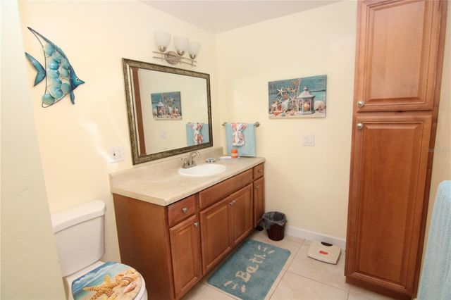 1207 LAKEHOUSE COURT 1207, Sun City Center, FL 33573