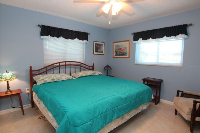 1207 LAKEHOUSE COURT 1207, Sun City Center, FL 33573
