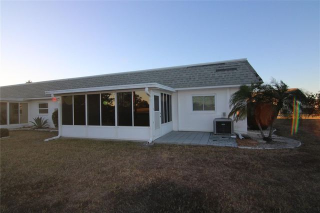 1207 LAKEHOUSE COURT 1207, Sun City Center, FL 33573