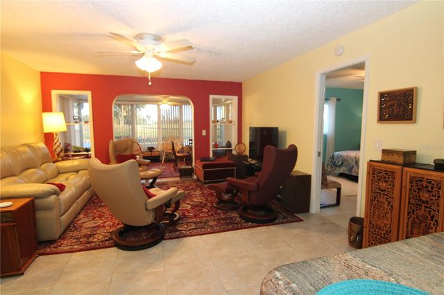 1207 LAKEHOUSE COURT 1207, Sun City Center, FL 33573
