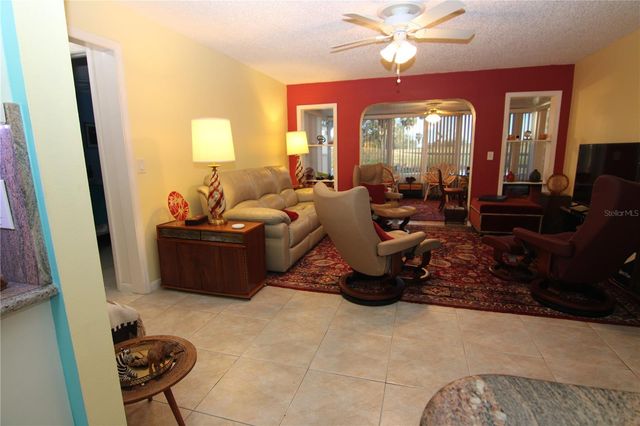 1207 LAKEHOUSE COURT 1207, Sun City Center, FL 33573