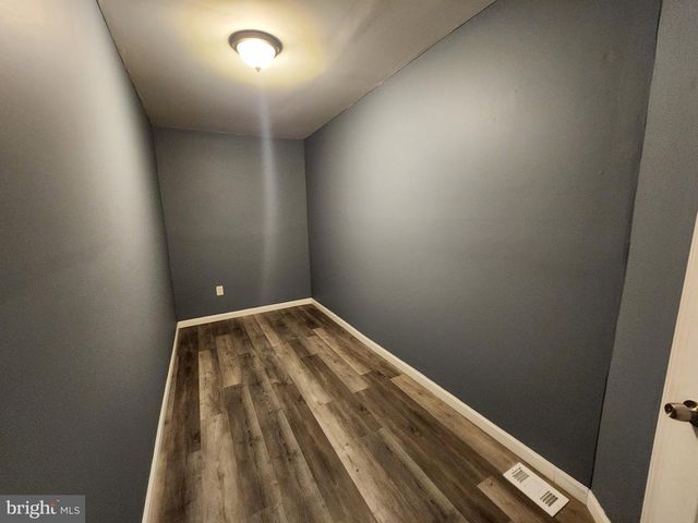2865 W LAFAYETTE AVE, Baltimore, MD 21216