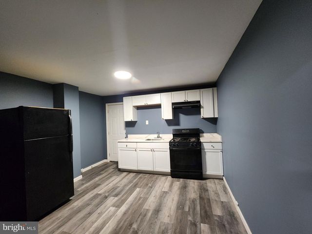 2865 W LAFAYETTE AVE, Baltimore, MD 21216