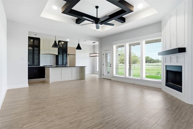 6909 Scarlett Way, Godley, TX 76044