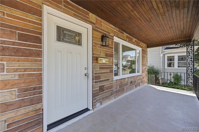 111 Duerstein Street, West Seneca, NY 14210