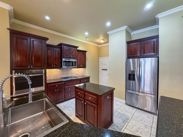 3212 Riverwalk Drive, Norman, OK 73072