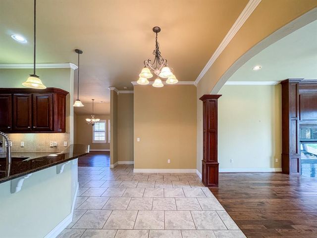 3212 Riverwalk Drive, Norman, OK 73072