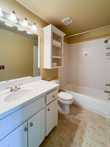 3212 Riverwalk Drive, Norman, OK 73072