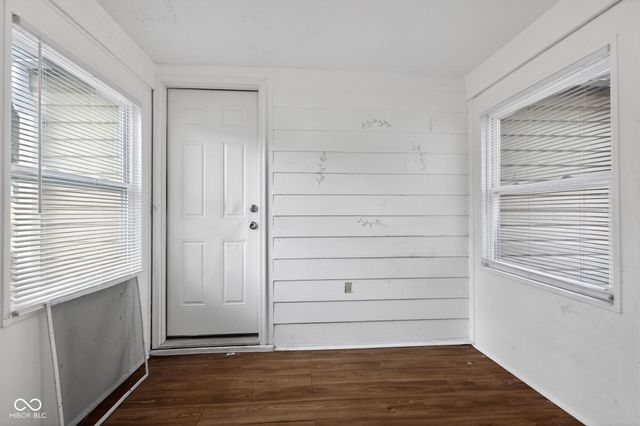 3702 E 35th Street, Indianapolis, IN 46218