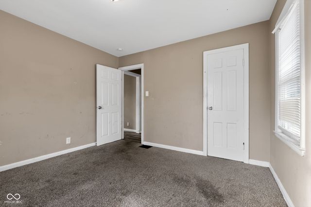 3702 E 35th Street, Indianapolis, IN 46218