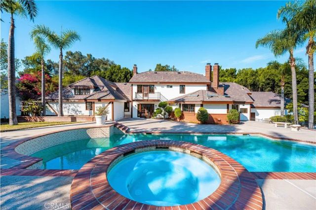126 S Lakeview Avenue, Anaheim Hills, CA 92807