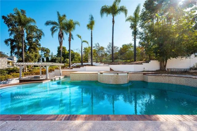 126 S Lakeview Avenue, Anaheim Hills, CA 92807