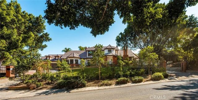 126 S Lakeview Avenue, Anaheim Hills, CA 92807