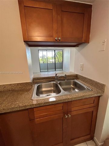 8205 SW 152nd Ave F-302, Miami, FL 33193