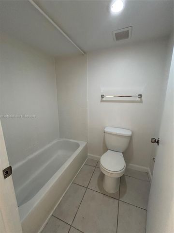8205 SW 152nd Ave F-302, Miami, FL 33193