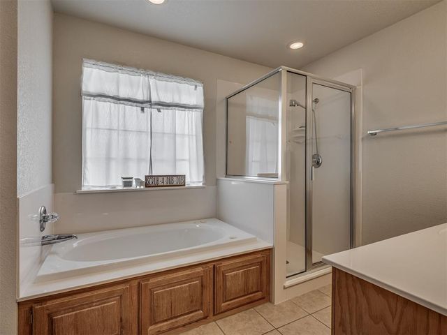 2244 Gray Dove Drive, Shawnee, OK 74804