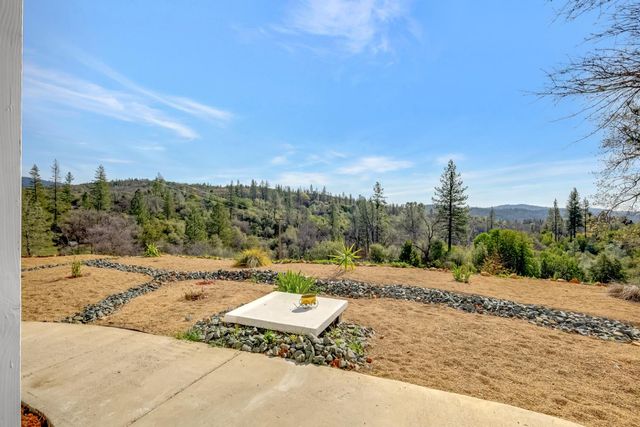 14878 Indiana School Rd, Dobbins, CA 95935