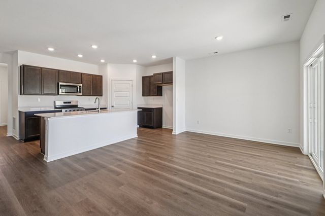 2562 skye Drive, Pingree Grove, IL 60140