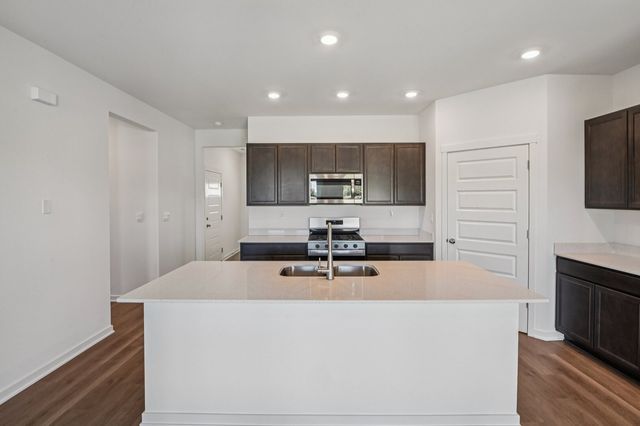 2562 skye Drive, Pingree Grove, IL 60140