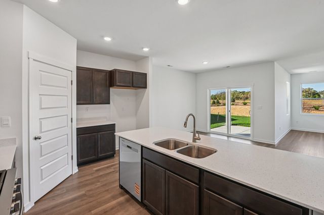 2562 skye Drive, Pingree Grove, IL 60140